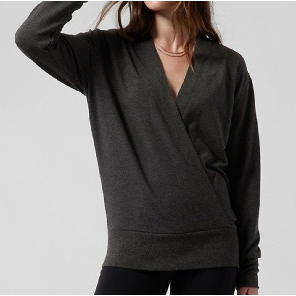 Athleta Purana V-Neck Wrap Sweatshirt Large Gray Loungewear Balletcore Yoga Soft